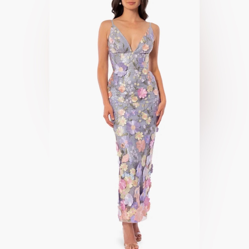 Helsi Norah Sequin Appliqué Gown SZ S Blue ✨💙💙🦋 worn once.